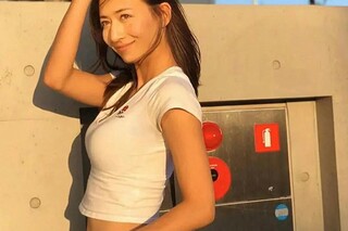 很悲伤的诗句（很悲伤的诗句唯美）
