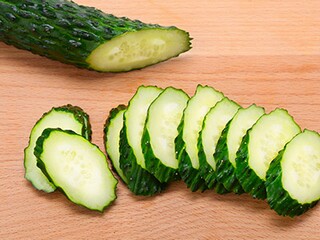 描写思念家人的古诗句（描写思念家人及亲人的诗句）