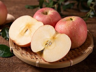 小学生的清洁环保诗歌（小学生绿色环保诗歌）