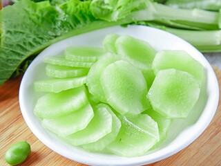 最浪漫的爱情藏头诗