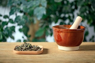 九月请你对我好一点的朋友圈文案_9月你好的句子大全 请九月善待我们所有人